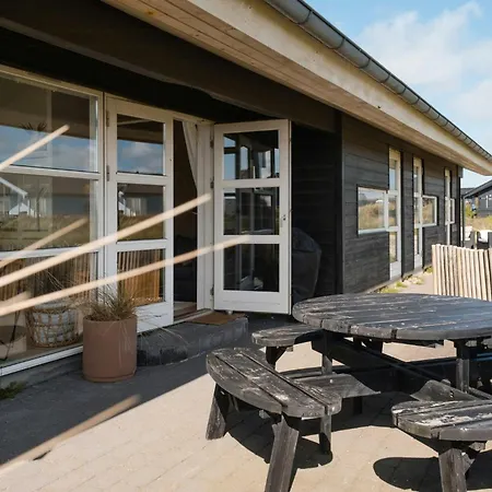 West Jutland In Peaceful Havblik Setting Ferienhaus
